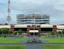 Ketua Umum LIN Gus Robi Dan Ketua DPD 16 Jatim Markat N.H Apresiasi Keberanian Kapolda Jatim, Polri Berdiri di Sisi Masyarakat, Pencopotan Kapolres Tuban Adalah Langkah Monumental