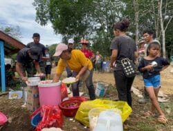 Saat Lelah Menjadi Cerita, Satgas TMMD dan Warga Makan Siang Bersama