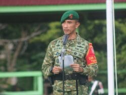 Perkokoh Kemanunggalan TNI dan Rakyat, Dansatgas TMMD Pimpin Upacara 17-an
