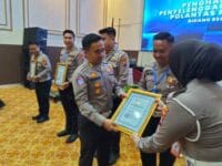 “Polantas Menyapa”, Satlantas Polres Sampang Raih Penghargaan Terbaik Ke-4 dari Ditlantas Polda Jatim