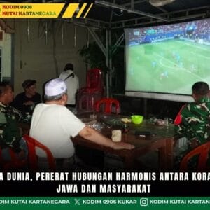 Nobar Piala Dunia, Pererat Hubungan Harmonis antara Koramil Muara Jawa dan Masyarakat