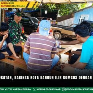 Jalin Kedekatan, Babinsa Kota Bangun Ilir Komsos dengan Warganya