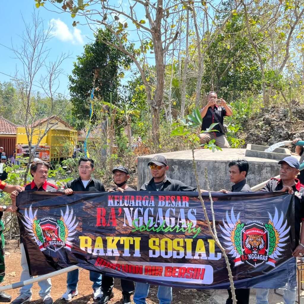 Ra’Nggagas Solidarity  Kembali Salurkan Bantuan Air Bersih
