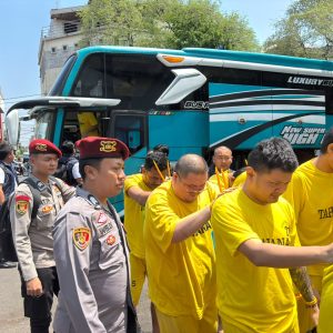 Penyidikan Tuntas, Ditres Siber Polda Jateng Limpahkan 38 Tersangka Kasus Pig Butchering Rp41 Miliar ke JPU